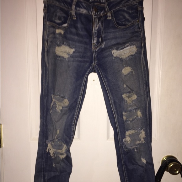 American Eagle Outfitters Pants - Dark wash distressed blue jeans